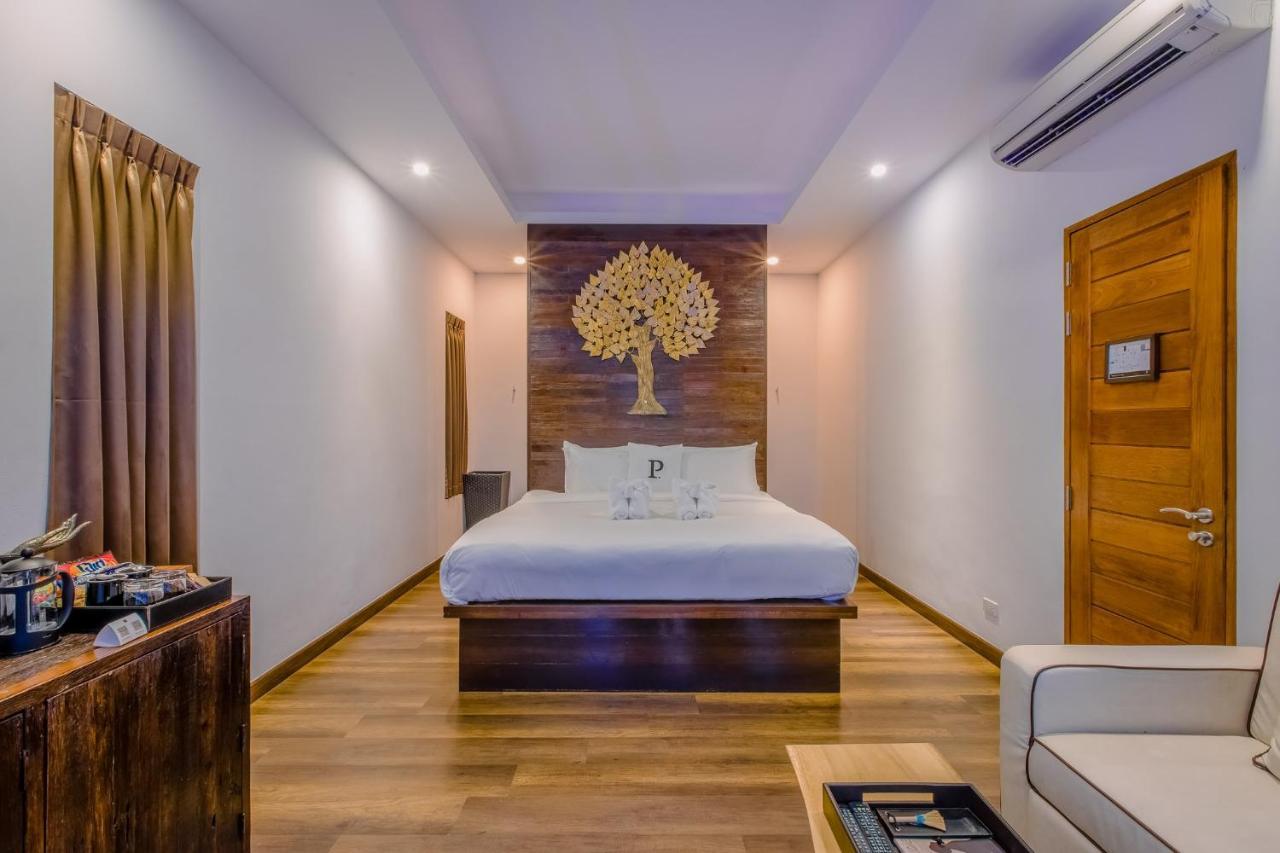 The Privilege Hotel Ezra Beach Club Pantai Bangrak Luaran gambar