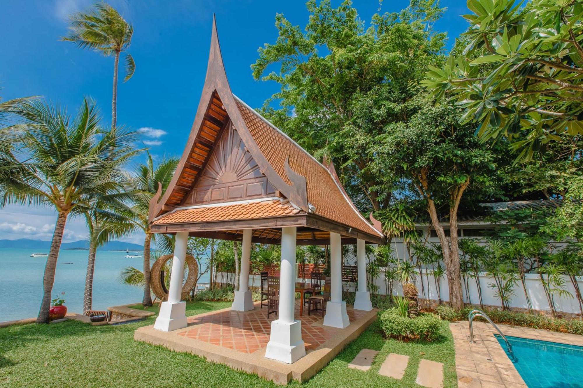 The Privilege Hotel Ezra Beach Club Pantai Bangrak Luaran gambar