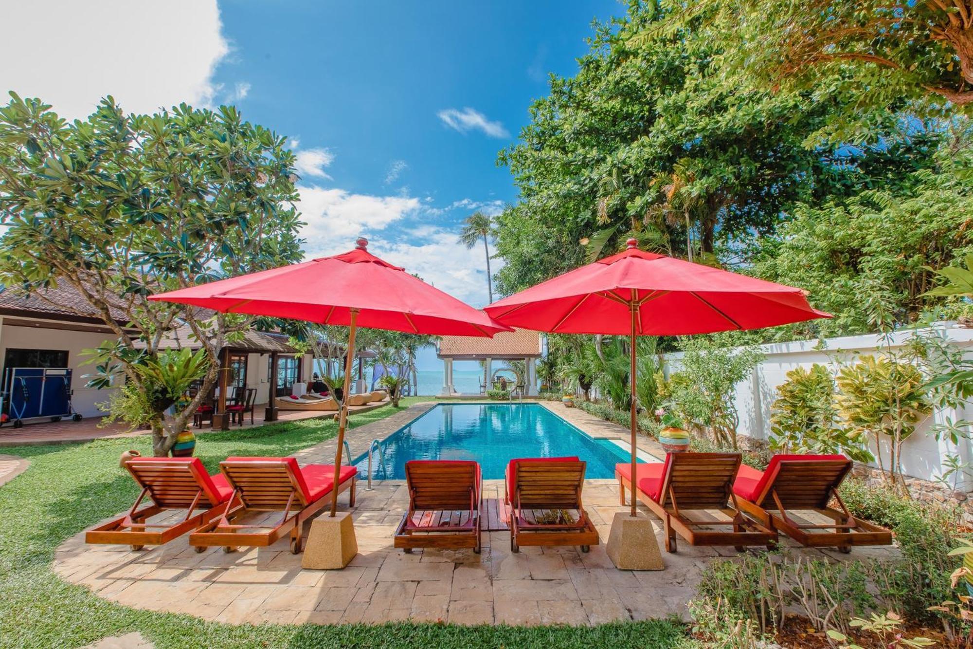 The Privilege Hotel Ezra Beach Club Pantai Bangrak Luaran gambar